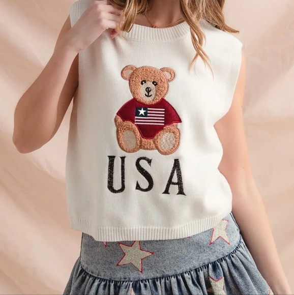 SO ME Teddy Bear Wearing An American Flag With Usa Embroidered Sweater Vest - Picture 1 of 3